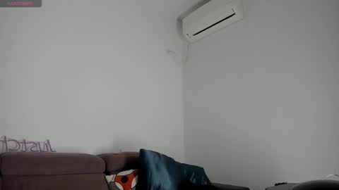 Chloe online show from October 13, 6:02 am