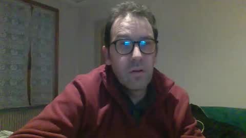 Snapshot of justforsmoke chatting on February 13, 9:22 pm justforsmoke online show from February 13, 9:22 pm