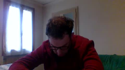 Snapshot of justforsmoke chatting on February 14, 12:57 pm justforsmoke online show from February 14, 12:57 pm