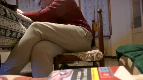 Snapshot of justforsmoke chatting on February 22, 6:17 pm justforsmoke online show from February 22, 6:17 pm
