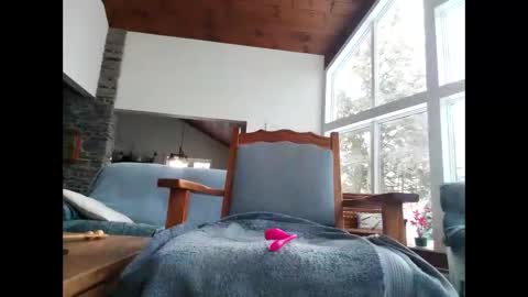 Gil indpendant model exhibitionnist online show from December 15, 1:22 pm