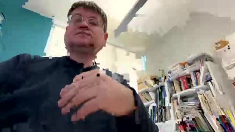 justfunguy221287 online show from April 7, 8:09 pm