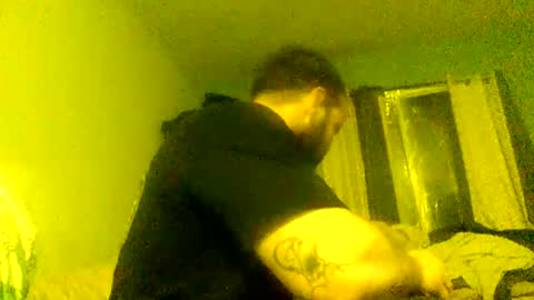 justgrosch4200 online show from April 3, 7:06 am