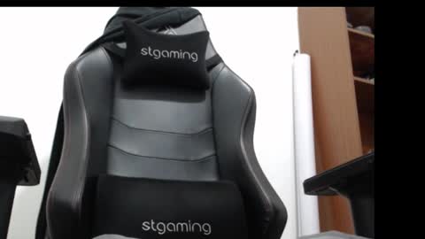 justin__fox online show from March 4, 1:45 am