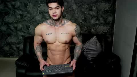 justin clark1 online show from February 17, 3:36 am