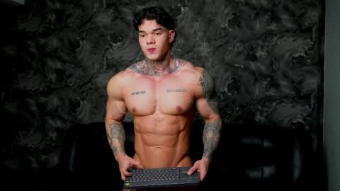 justin clark1 online show from March 26, 3:34 am