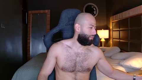 Justin online show from October 29, 11:01 am