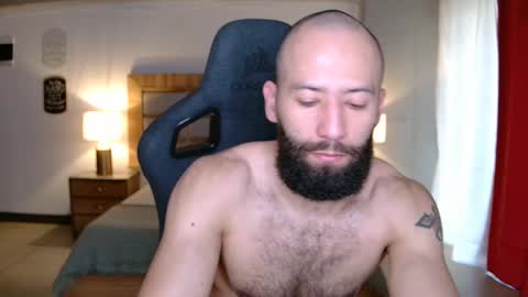 Justin online show from November 28, 11:46 am