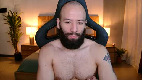 Justin online show from January 7, 7:44 am