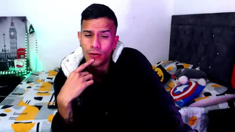 JUSTIN online show from October 12, 3:27 am