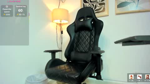 Snapshot of justin_payn14 chatting on July 2, 3:18 pm justin_payn14 online show from July 2, 3:18 pm
