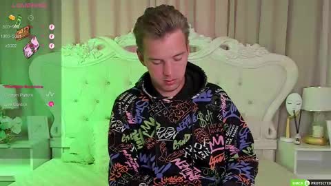 Arthur online show from November 28, 8:39 am