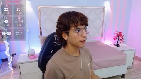  justin  online show from February 26, 4:11 am