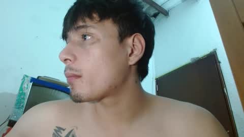 justin_taylor02 online show from October 1, 10:49 pm