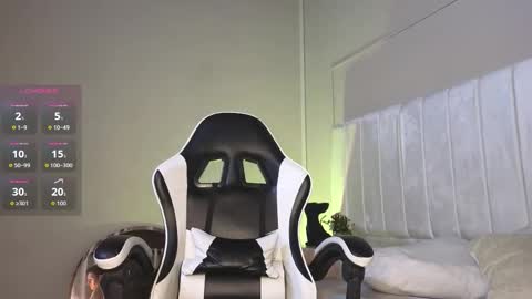 Justin  online show from October 21, 2:56 am