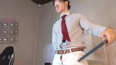 Justin  online show from February 6, 7:50 pm