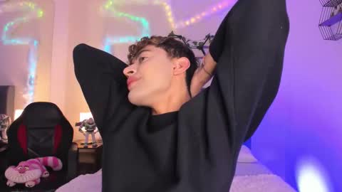 Justin online show from January 16, 11:25 am