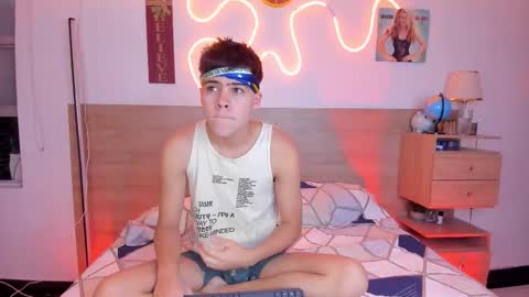 Justin online show from October 19, 12:39 pm