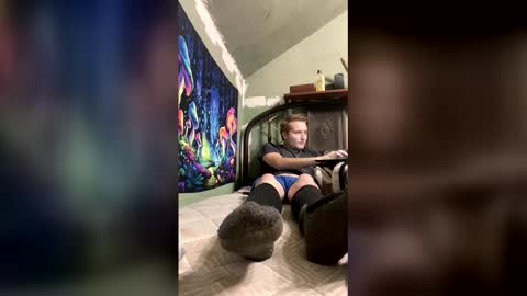 justincotour online show from January 6, 4:16 am