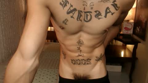 justine_hunk online show from December 21, 5:58 am