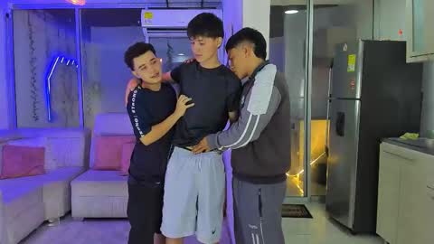 justingtime21 online show from January 13, 5:46 am