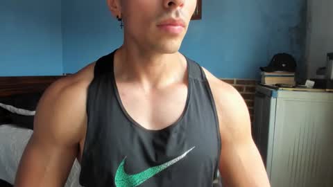 Snapshot of justinkart chatting on February 4, 4:24 pm justinkart online show from February 4, 4:24 pm