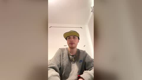 Snapshot of justjayxo chatting on May 20, 6:03 pm justjayxo online show from May 20, 6:03 pm