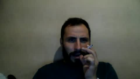 Snapshot of justlarry6 chatting on June 12, 10:03 am JustLarry6 online show from June 12, 10:03 am