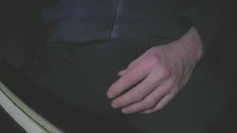 Justme39057 online show from December 10, 4:38 pm