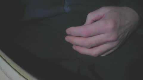 Snapshot of justme39057 chatting on December 17, 5:36 pm Justme39057 online show from December 17, 5:36 pm