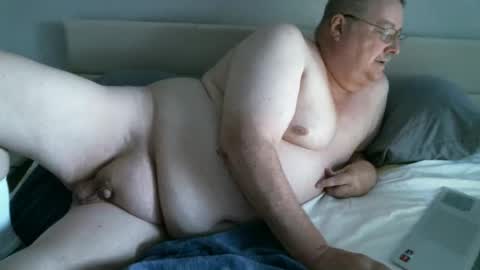 Snapshot of justmedm64 chatting on May 25, 10:38 pm justmedm64 online show from May 25, 10:38 pm