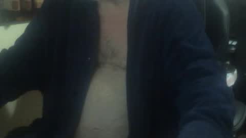 justmeohio online show from December 4, 3:27 am