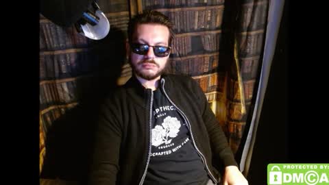 M. Dean online show from November 21, 6:01 am