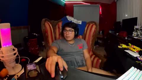 justsky117 online show from December 20, 1:02 am