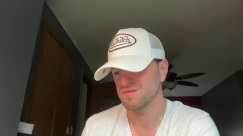 justthatguy1044 online show from April 22, 5:25 pm