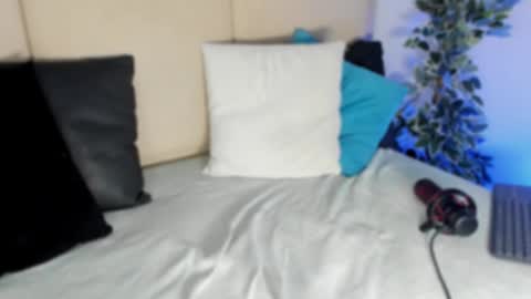 Snapshot of jvenuss chatting on February 18, 10:47 pm ees 3 online show from February 18, 10:47 pm