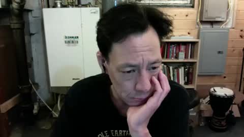 Snapshot of jy123abcd chatting on December 6, 8:05 am tinychinychubby online show from December 6, 8:05 am