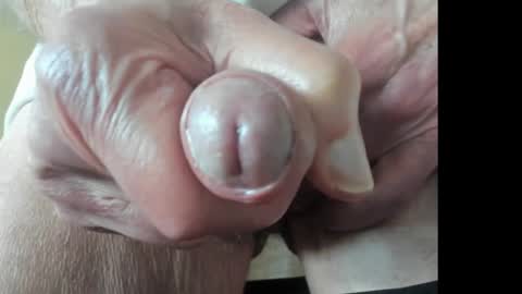 Im Jy online show from April 1, 2:25 pm