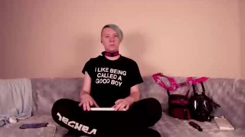 Alex online show from February 21, 6:42 pm