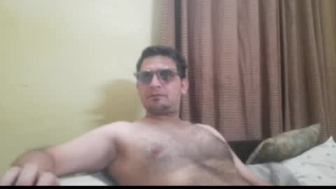 Snapshot of k9cat chatting on April 4, 10:07 pm k9cat online show from April 4, 10:07 pm