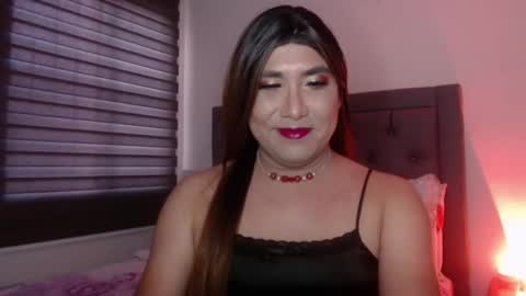 KIM  online show from February 16, 10:39 pm