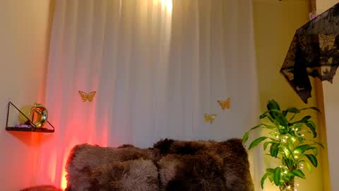 Snapshot of kaaiiri chatting on April 25, 3:53 am Kaaiiri online show from April 25, 3:53 am