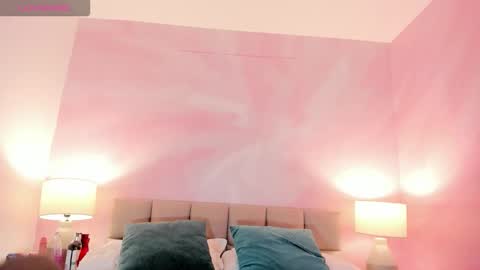 Snapshot of kaate_sweett chatting on December 16, 11:37 am kaate_sweett online show from December 16, 11:37 am