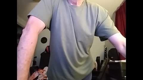 Snapshot of kabriggs137 chatting on March 7, 11:07 am kabriggs137 online show from March 7, 11:07 am