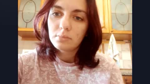 Snapshot of kacilangowski chatting on October 14, 6:14 am Nika online show from October 14, 6:14 am