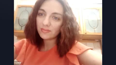 Snapshot of kacilangowski chatting on November 1, 2:08 pm Nika online show from November 1, 2:08 pm