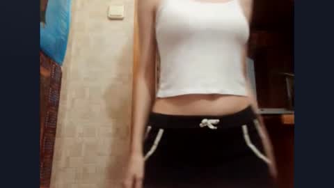 Snapshot of kacilangowski chatting on November 13, 3:22 pm Nika online show from November 13, 3:22 pm