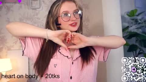 Tate online show from November 13, 6:23 am