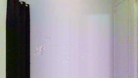 Snapshot of kad13579 chatting on January 14, 11:42 pm Angie Dawn 24 online show from January 14, 11:42 pm