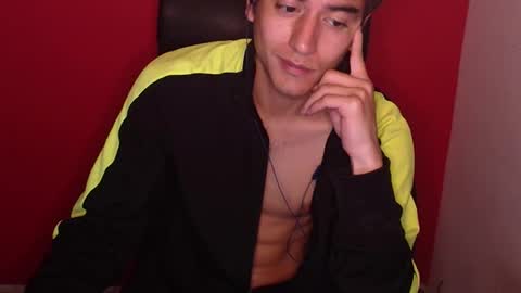 kael_art_d online show from September 25, 1:09 am